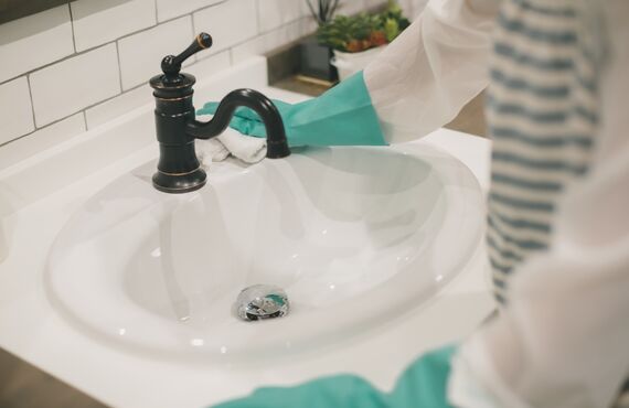 京都で水回り設備のハウスクリーニングが必要な際はご用命ください